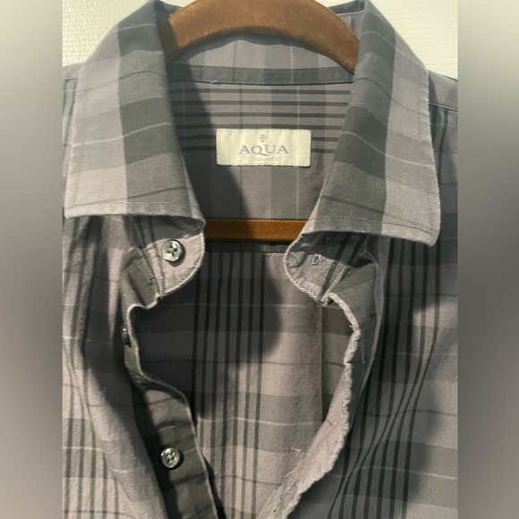 Aqua Toscano Button down - Picture 2 of 4